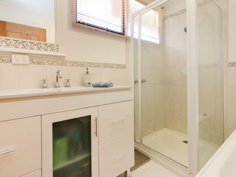 1/64 Fleetwood Crescent, Frankston South VIC 3199