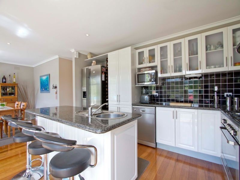 5 Oakfield Court, Frankston South VIC 3199