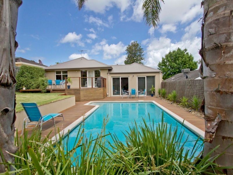 5 Oakfield Court, Frankston South VIC 3199
