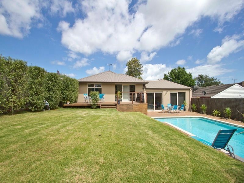 5 Oakfield Court, Frankston South VIC 3199