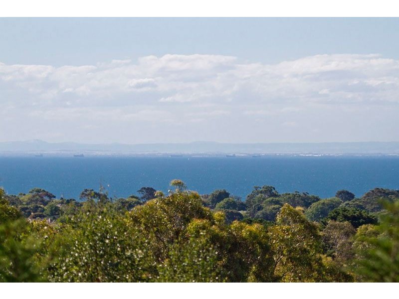 54 Seaview Road, Frankston South VIC 3199