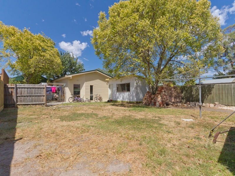 15 Centenary Street, Seaford VIC 3198