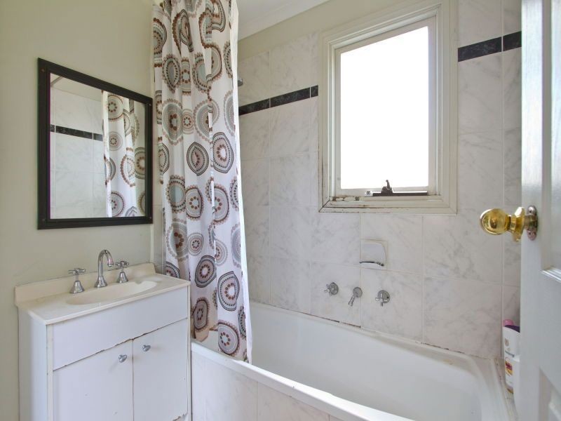 15 Centenary Street, Seaford VIC 3198