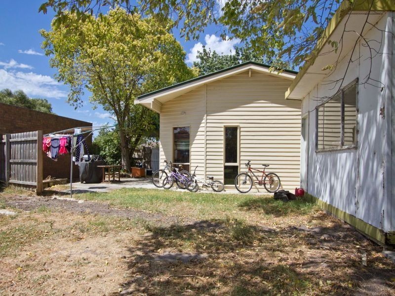 15 Centenary Street, Seaford VIC 3198