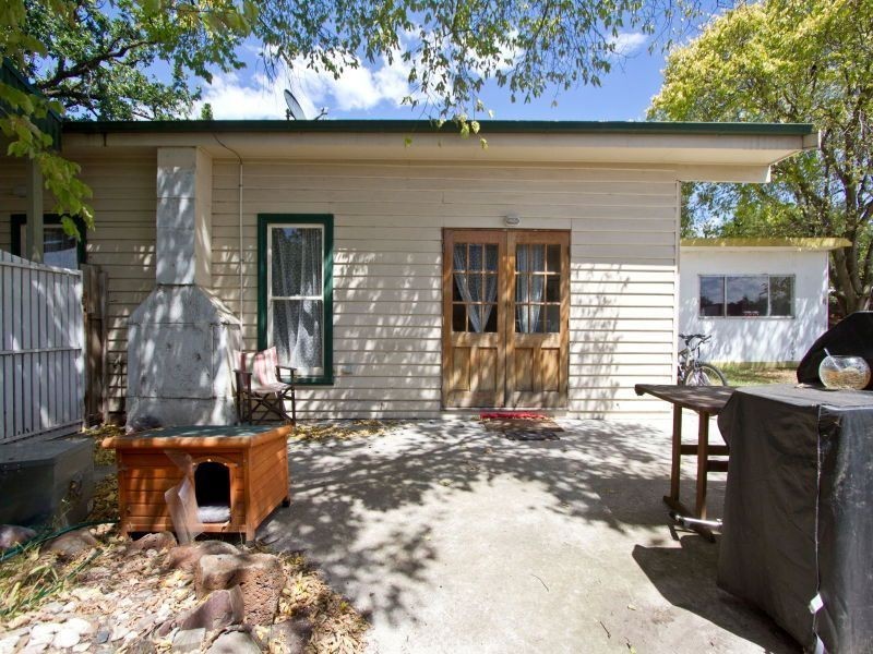 15 Centenary Street, Seaford VIC 3198