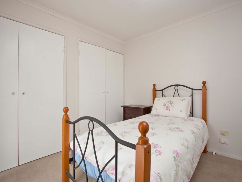 2/97 Dunsterville Crescent, Frankston VIC 3199