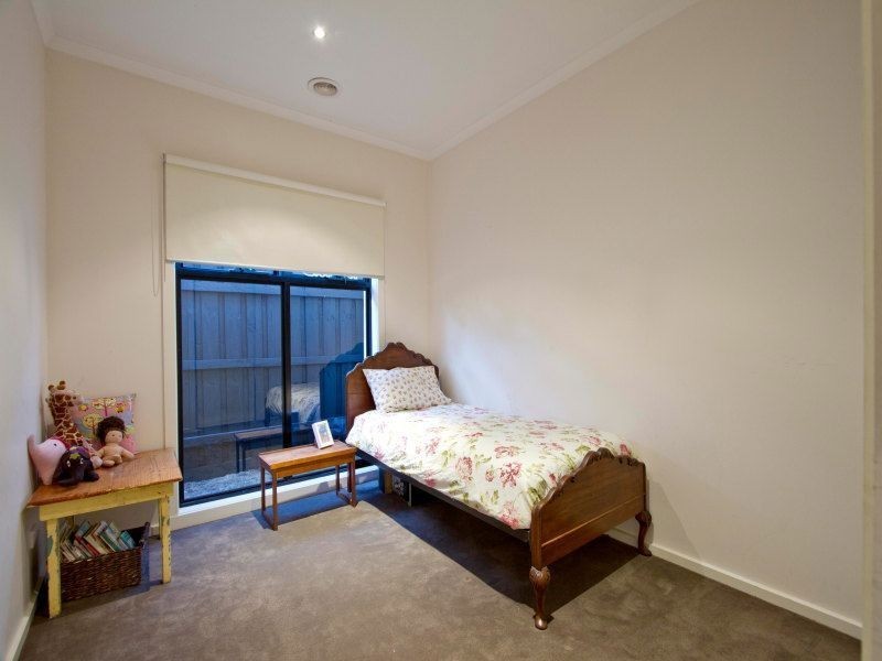 2/36 Genista Street, Frankston South VIC 3199