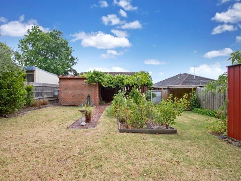 4 Corio Avenue, Frankston VIC 3199