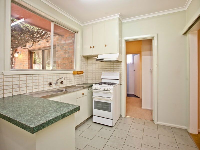 4 Corio Avenue, Frankston VIC 3199