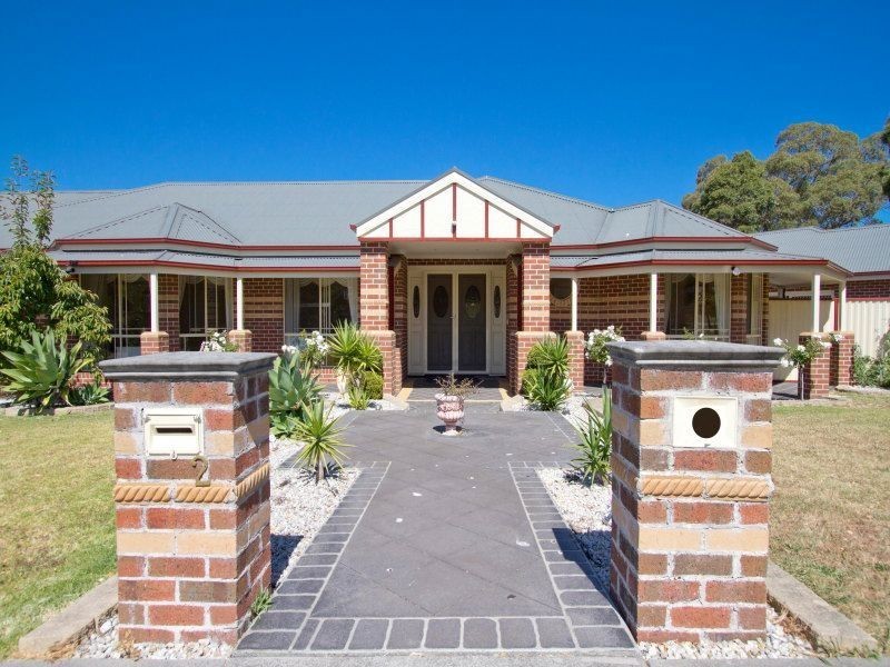 2 Sheoak Road, Frankston South VIC 3199