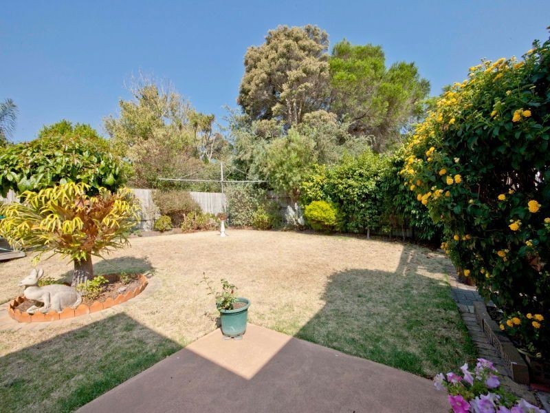 84 Ashleigh Avenue, Frankston VIC 3199