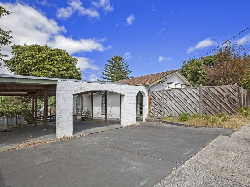 126 Wangarra Road, Frankston VIC 3199