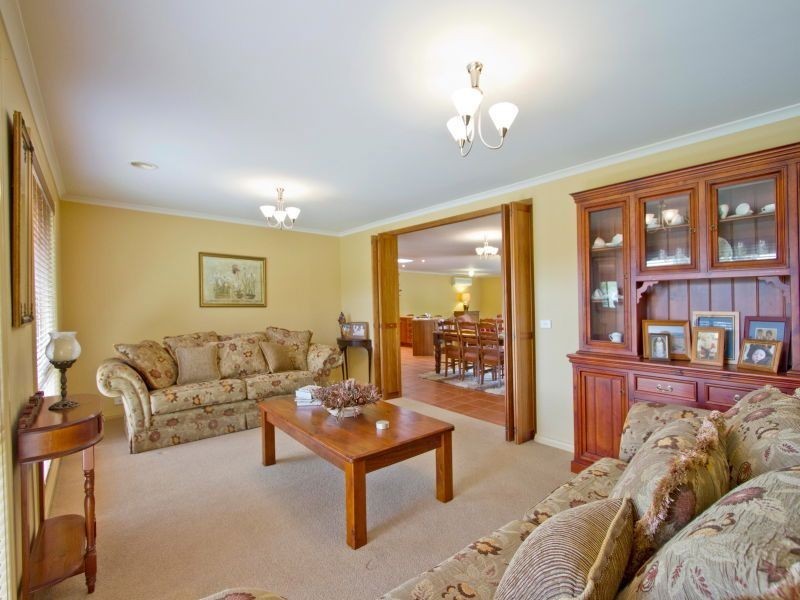 14 The Concourse, Frankston South VIC 3199