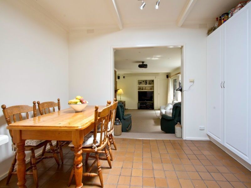 14 Blaxland Avenue, Frankston South VIC 3199