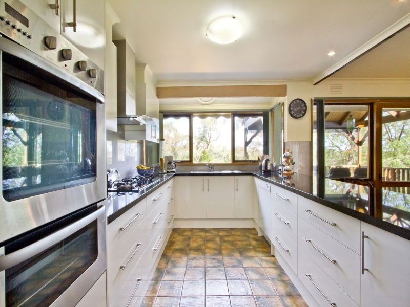 42 Bangalay Avenue, Frankston South VIC 3199