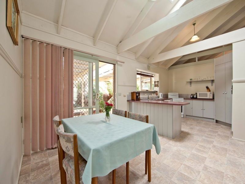 18 Apple Street, Pearcedale VIC 3912