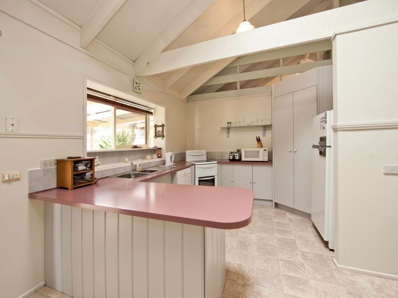 18 Apple Street, Pearcedale VIC 3912