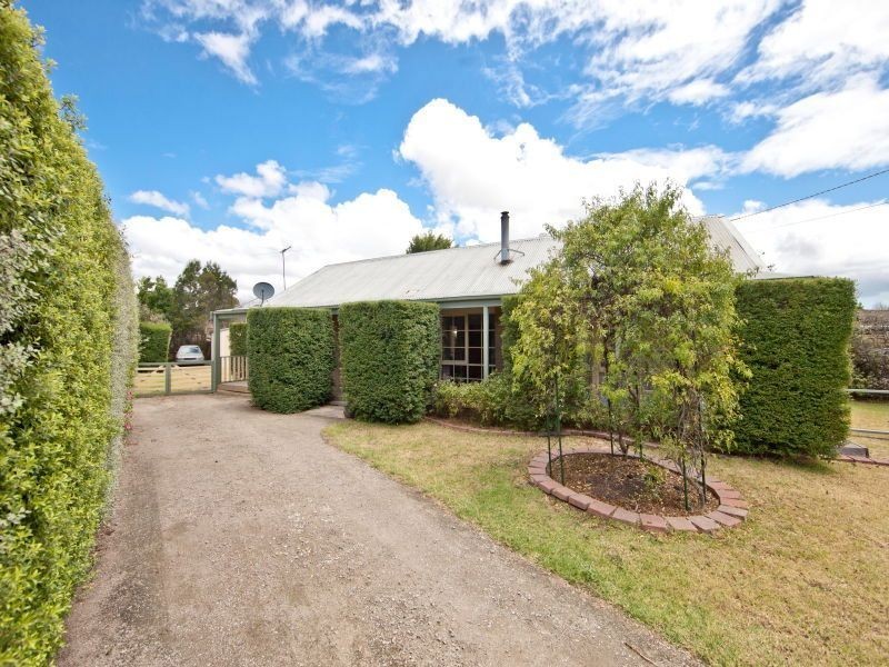 18 Apple Street, Pearcedale VIC 3912