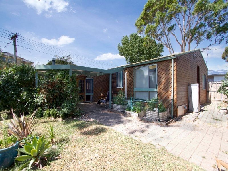 10 Ashleigh Avenue, Frankston VIC 3199