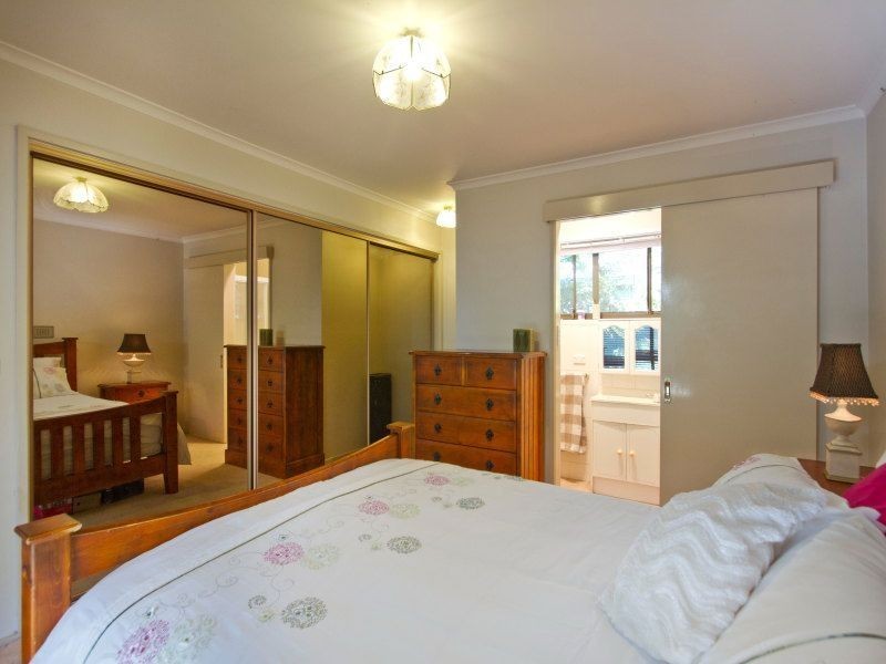 8 Yardley Court, Frankston VIC 3199