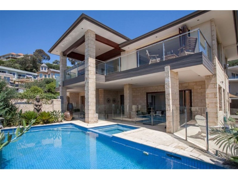 2 Somme Avenue, Frankston South VIC 3199