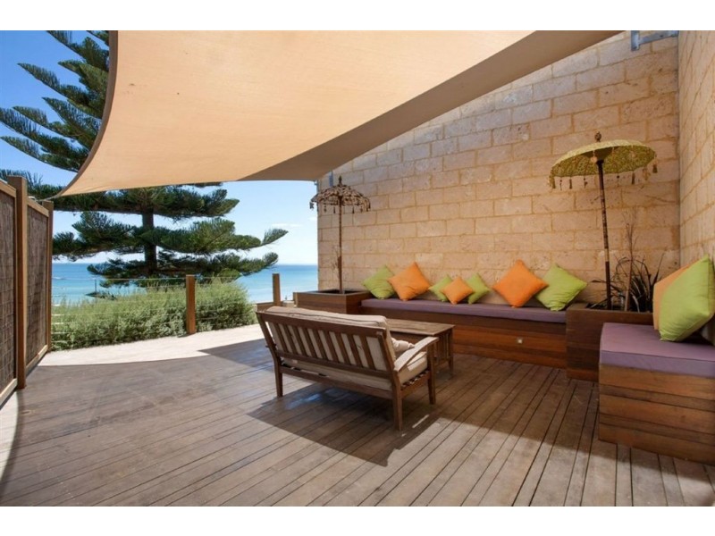 2 Somme Avenue, Frankston South VIC 3199