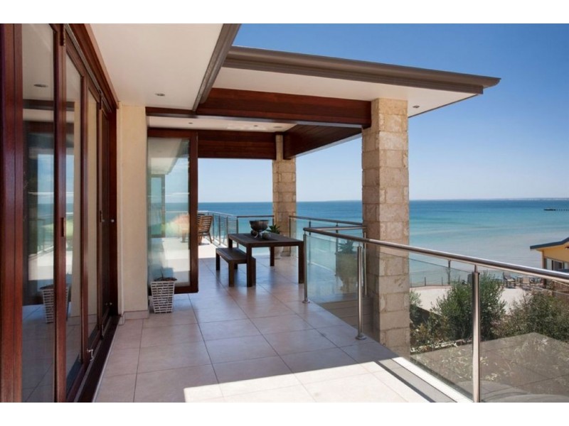 2 Somme Avenue, Frankston South VIC 3199