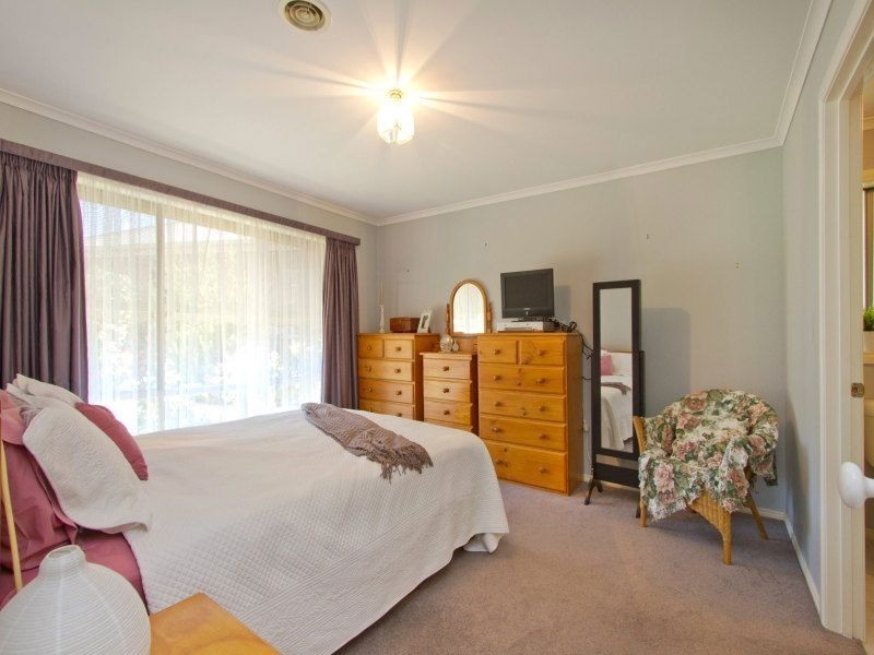 4 Palma Court, Frankston South VIC 3199