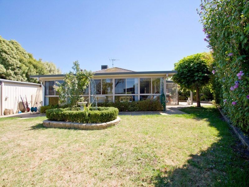 4 Palma Court, Frankston South VIC 3199