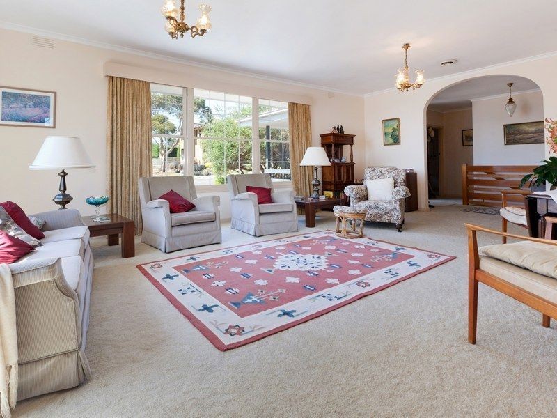 36 Ithaca Road, Frankston South VIC 3199