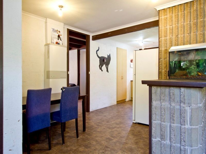 8 The Trossachs, Frankston VIC 3199
