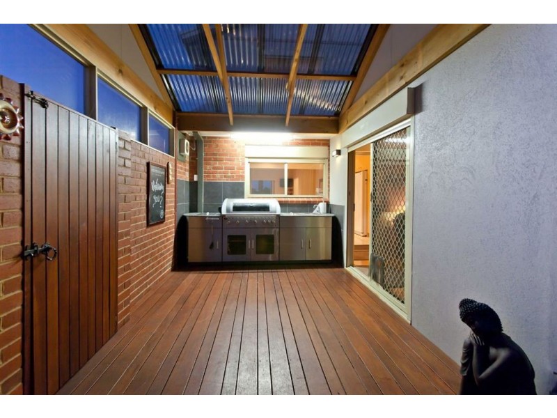 15 Muir Street, Frankston South VIC 3199