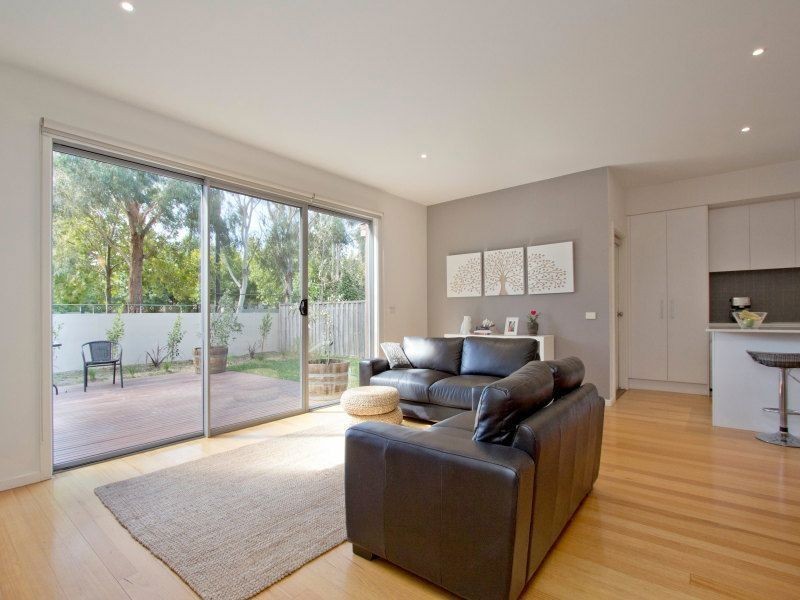 34/2 Barton Drive, Sandhurst VIC 3977