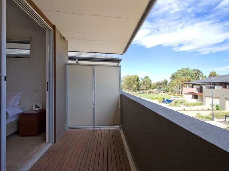 34/2 Barton Drive, Sandhurst VIC 3977