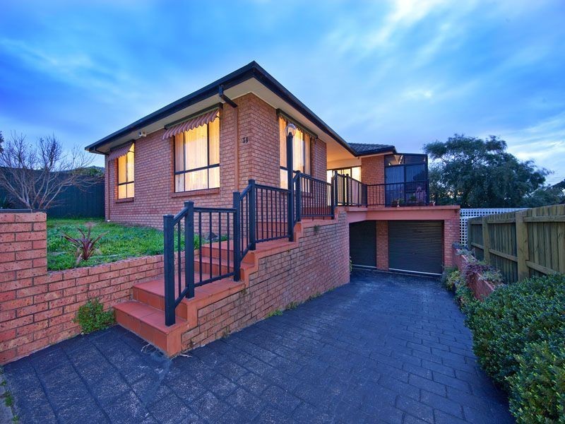 34 Willow Road, Frankston VIC 3199