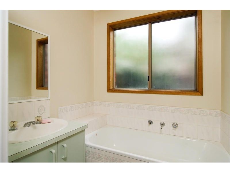 51 Eramosa Road East, Somerville VIC 3912