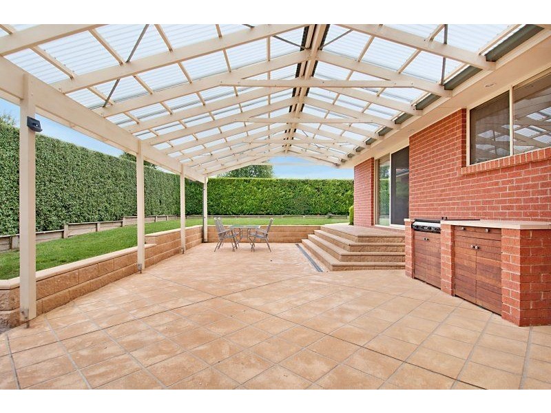 127 Clarendon Drive, Somerville VIC 3912