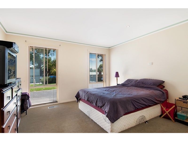 6 Hastings Street, Pearcedale VIC 3912