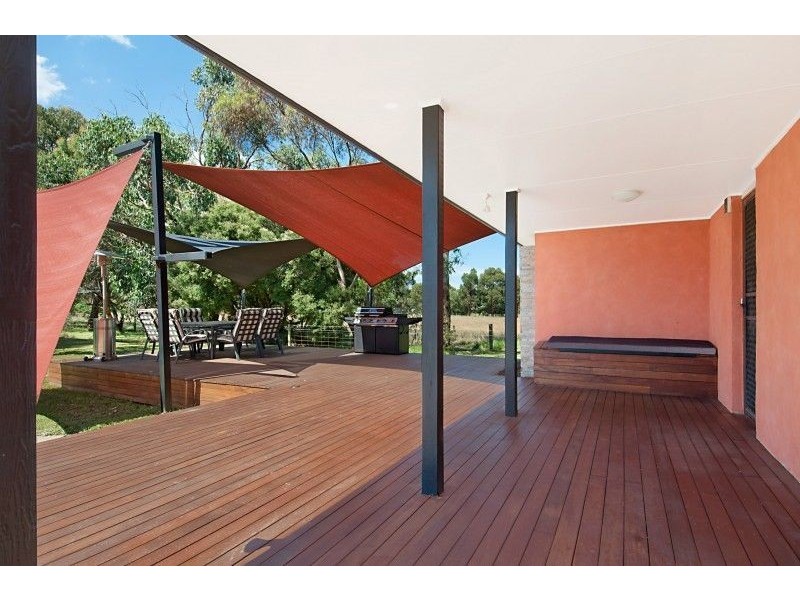 33 Evans Street, Pearcedale VIC 3912