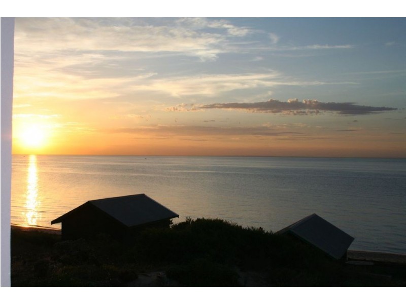 2/68 Gould Street, Frankston VIC 3199