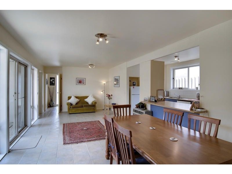 21 Douglas Street, Hastings VIC 3915