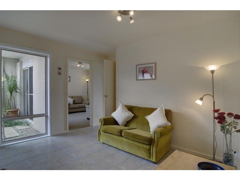 21 Douglas Street, Hastings VIC 3915