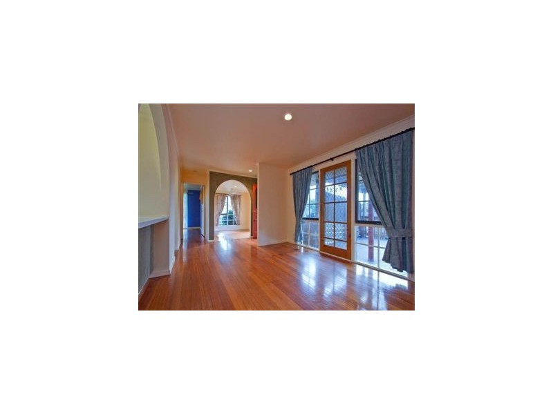 5 Lerwick Court, Frankston VIC 3199