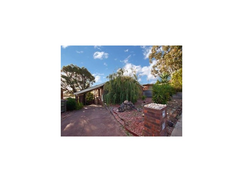 70 Willow Road, Frankston VIC 3199
