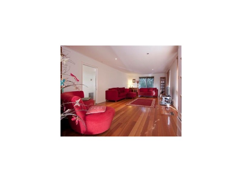 70 Willow Road, Frankston VIC 3199