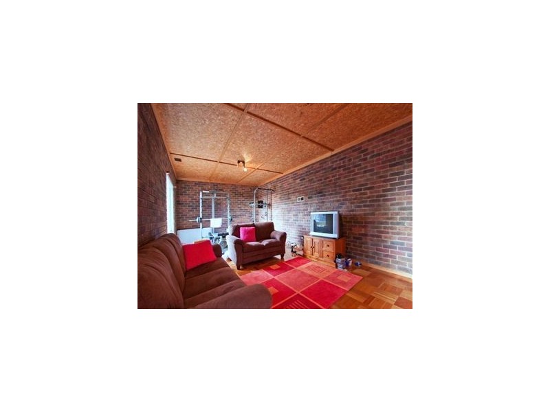 70 Willow Road, Frankston VIC 3199