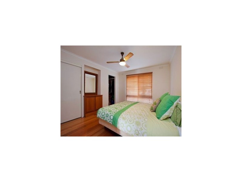 70 Willow Road, Frankston VIC 3199