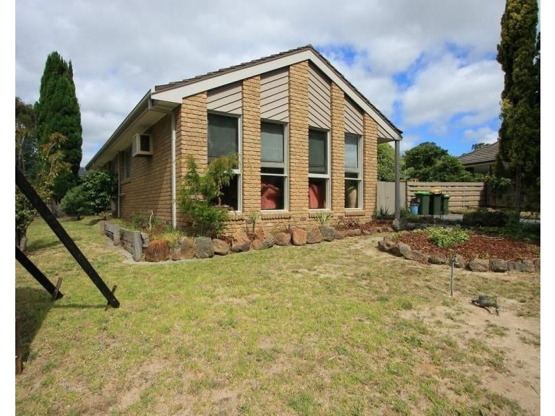 1 Glendenning Court, Frankston VIC 3199