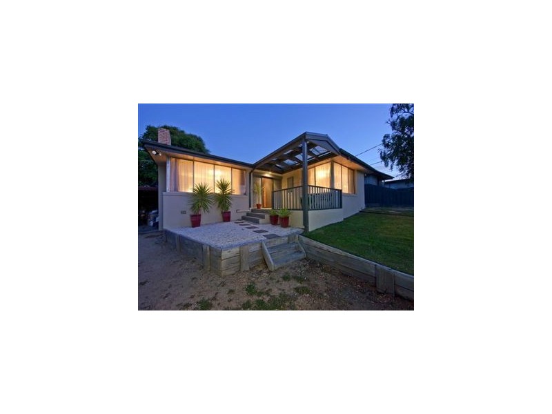 21 Berberis Crescent, Frankston VIC 3199