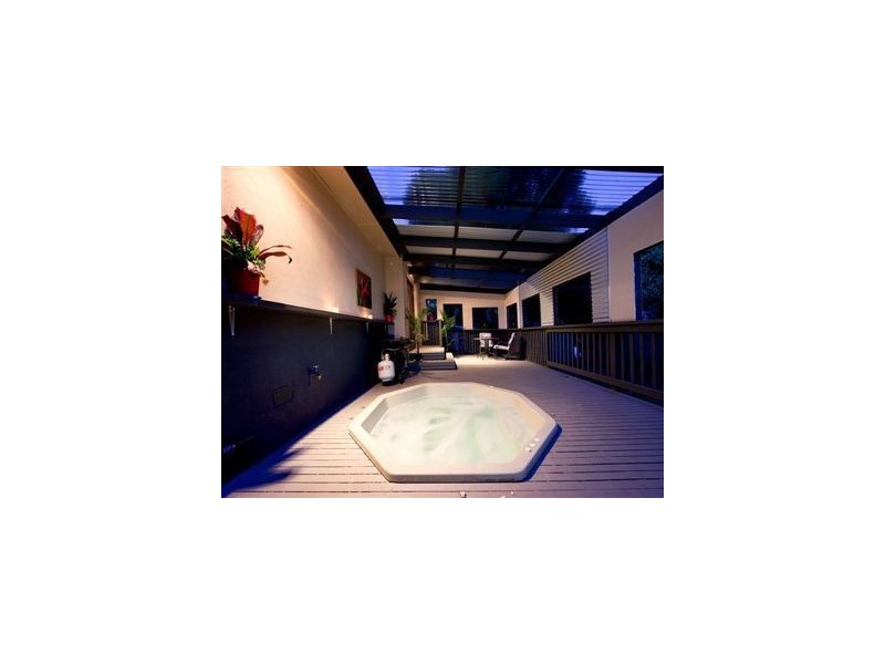 21 Berberis Crescent, Frankston VIC 3199